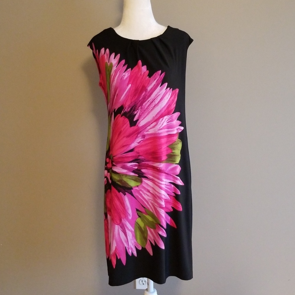 Great shift dress!